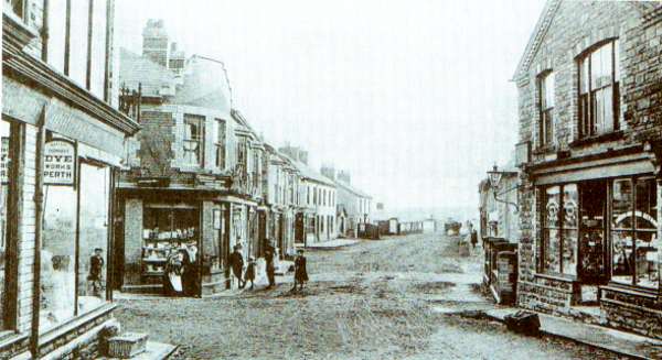 Commercial Street - 1902